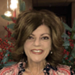 Meet your Posher, Stacy